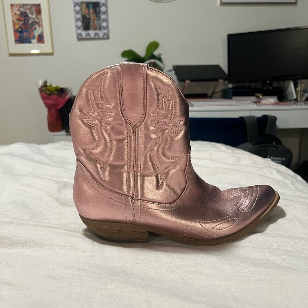 Pink Metallic Western Cowboy Boots